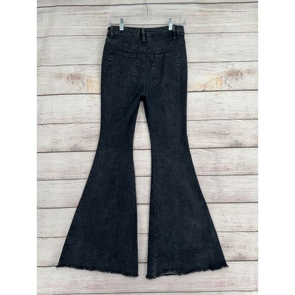 Entro Button Fly Skinny Super Flare Jeans Women's Size Small Black - Picture 2 of 14